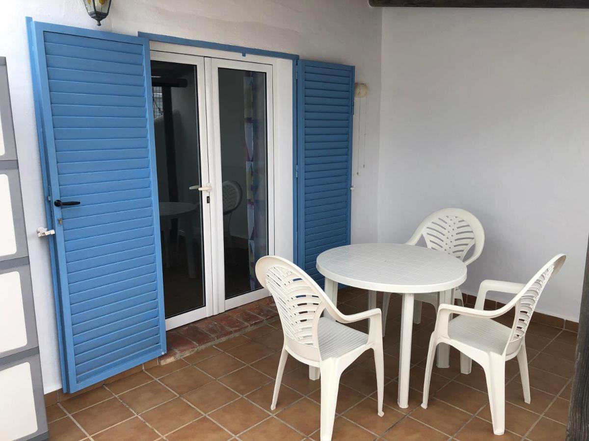 Apartamentos Cala Isabel Zahora Ngoại thất bức ảnh