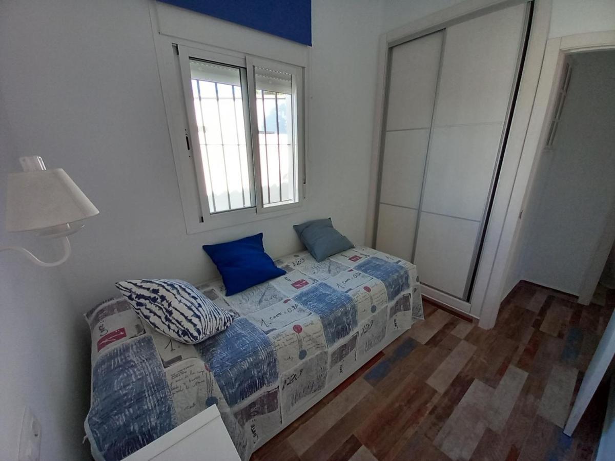Apartamentos Cala Isabel Zahora Ngoại thất bức ảnh