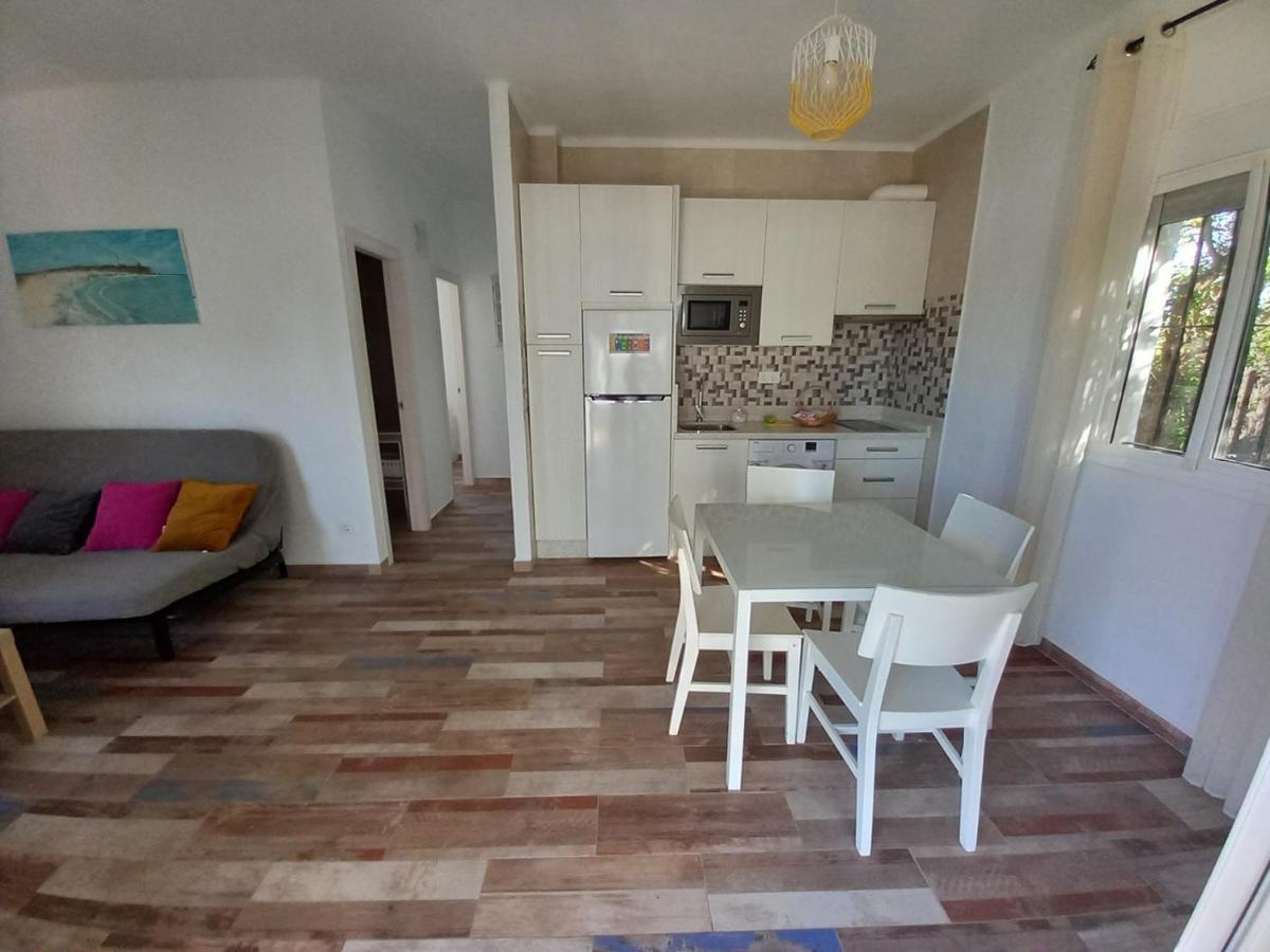Apartamentos Cala Isabel Zahora Ngoại thất bức ảnh