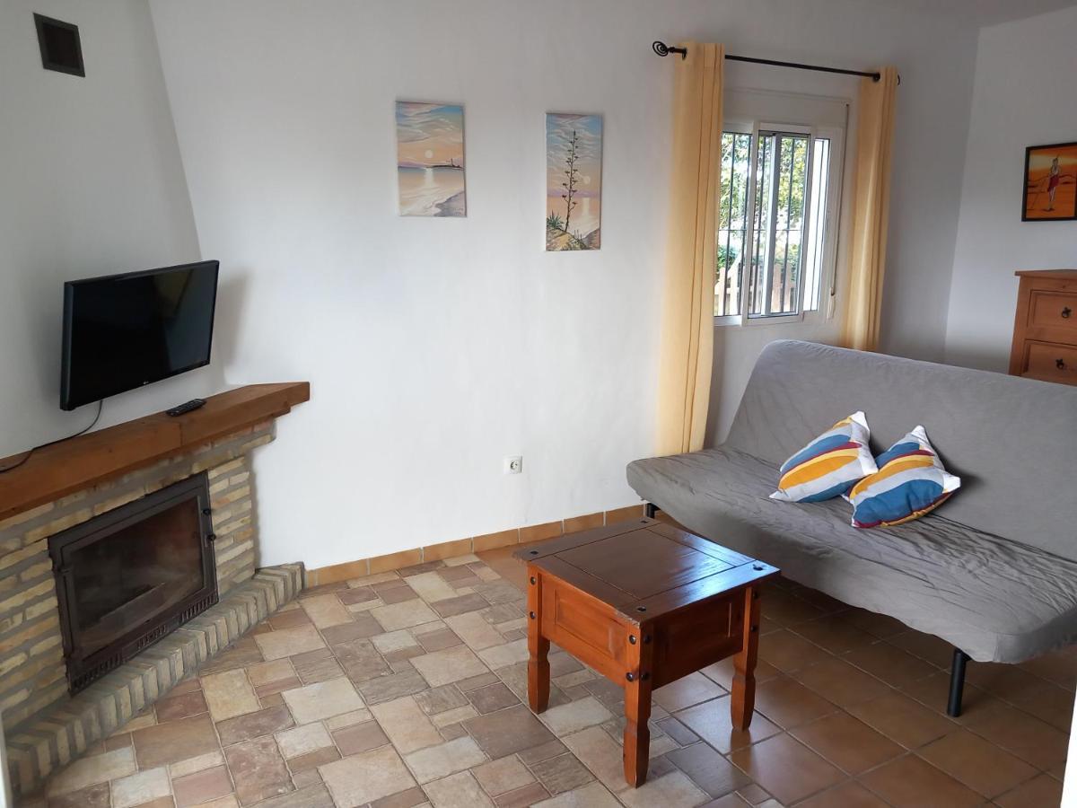 Apartamentos Cala Isabel Zahora Ngoại thất bức ảnh