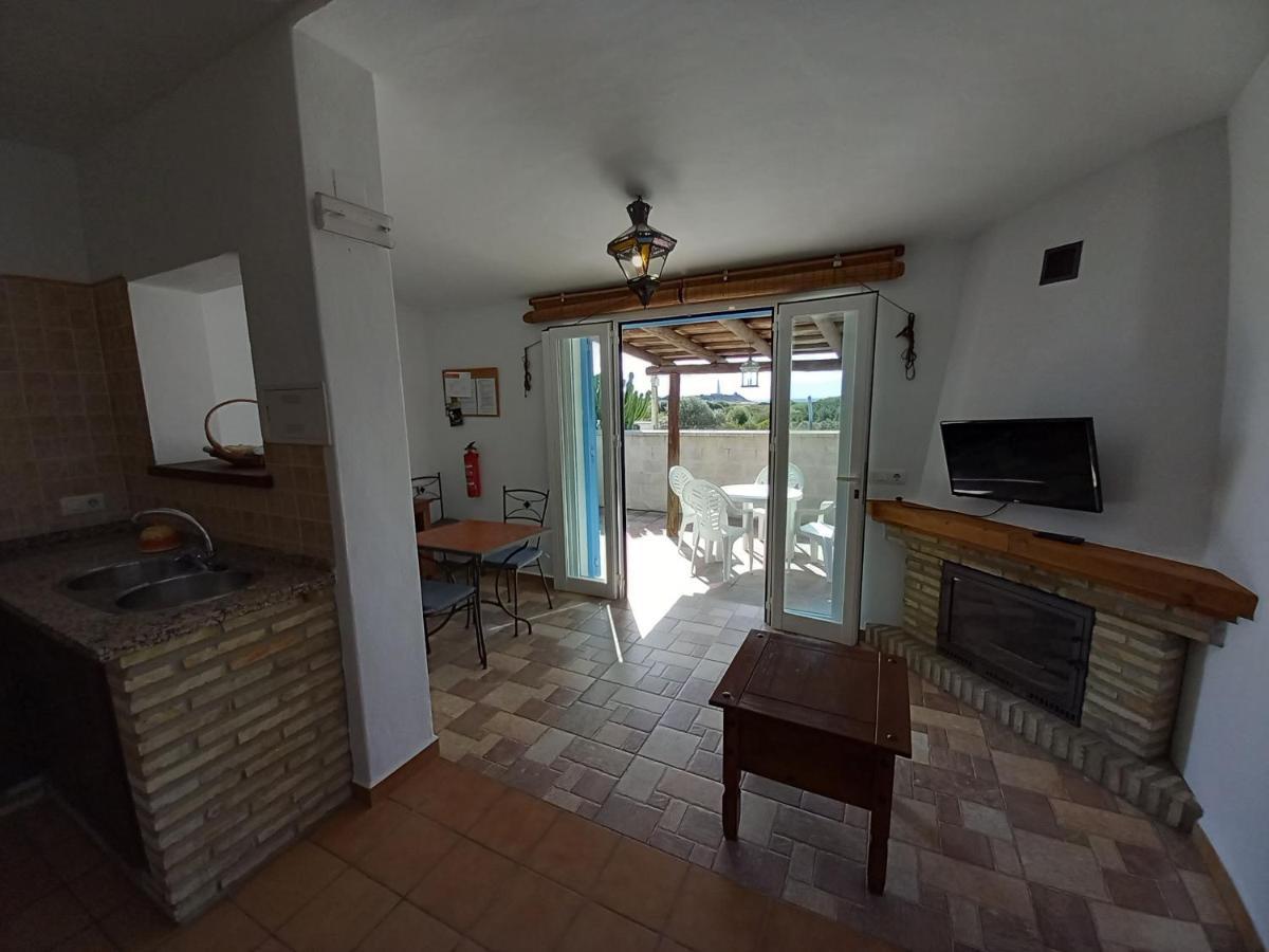 Apartamentos Cala Isabel Zahora Ngoại thất bức ảnh